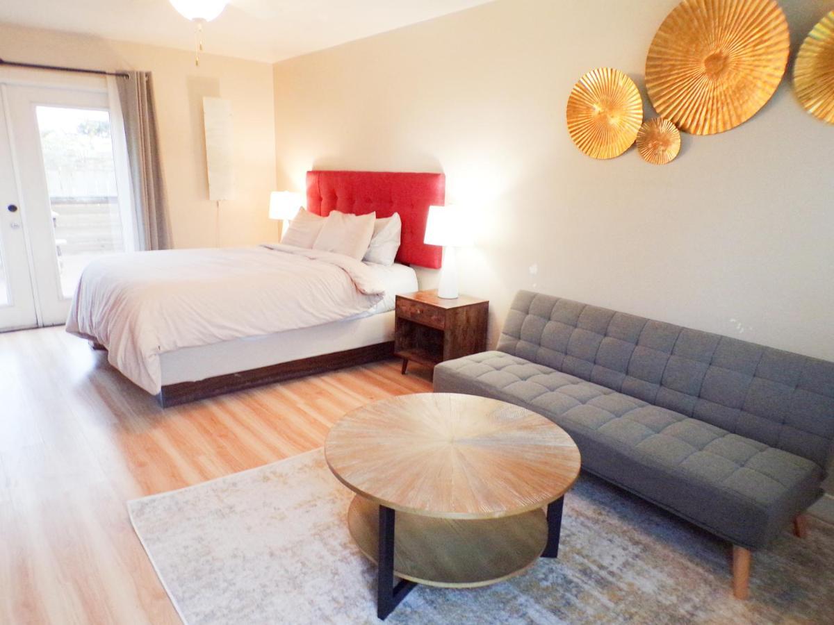 Deluxe King Suite,1229563622:JPEG
